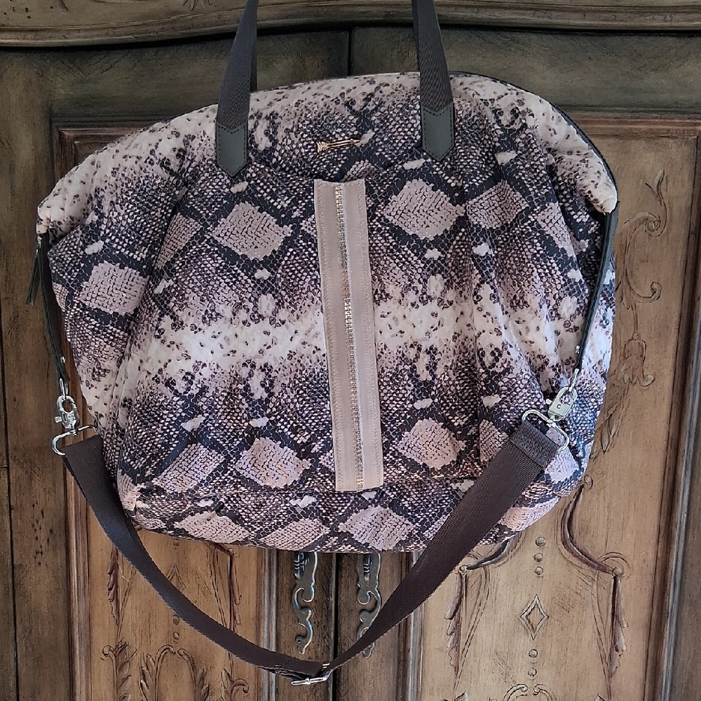 Stella & Dot Snake Print Crush It Bag